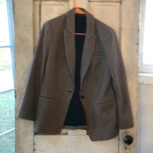 EUC Express Houndstooth Blazer